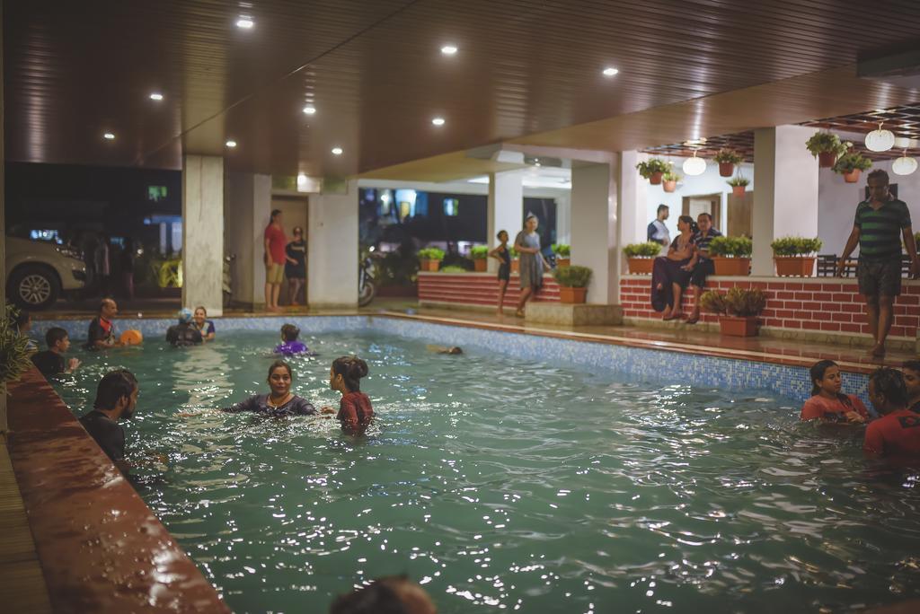 White House Beach Resort Nagaon  Luaran gambar