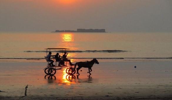 White House Beach Resort Nagaon  Luaran gambar